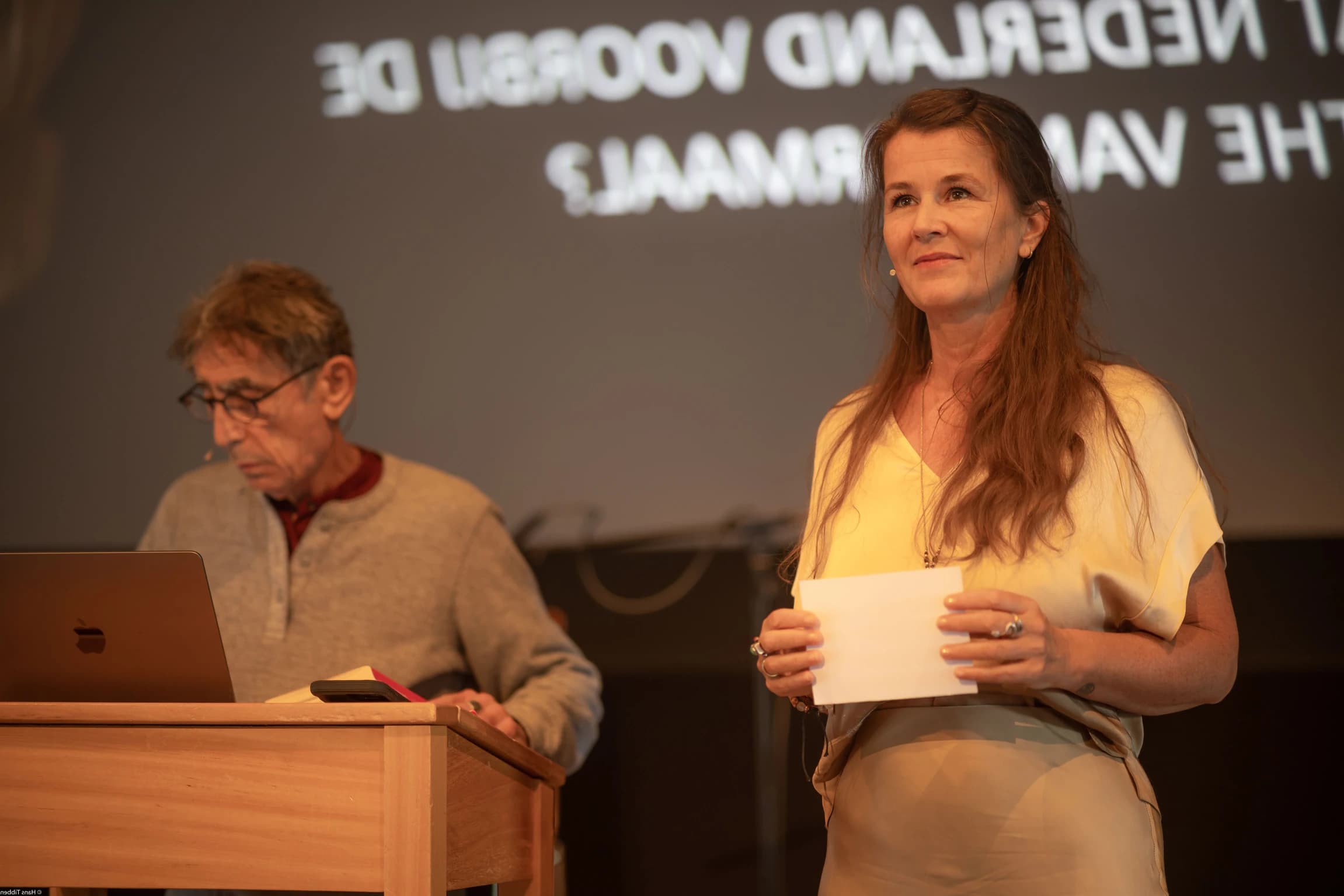 Hilde Bolt speaking at an event